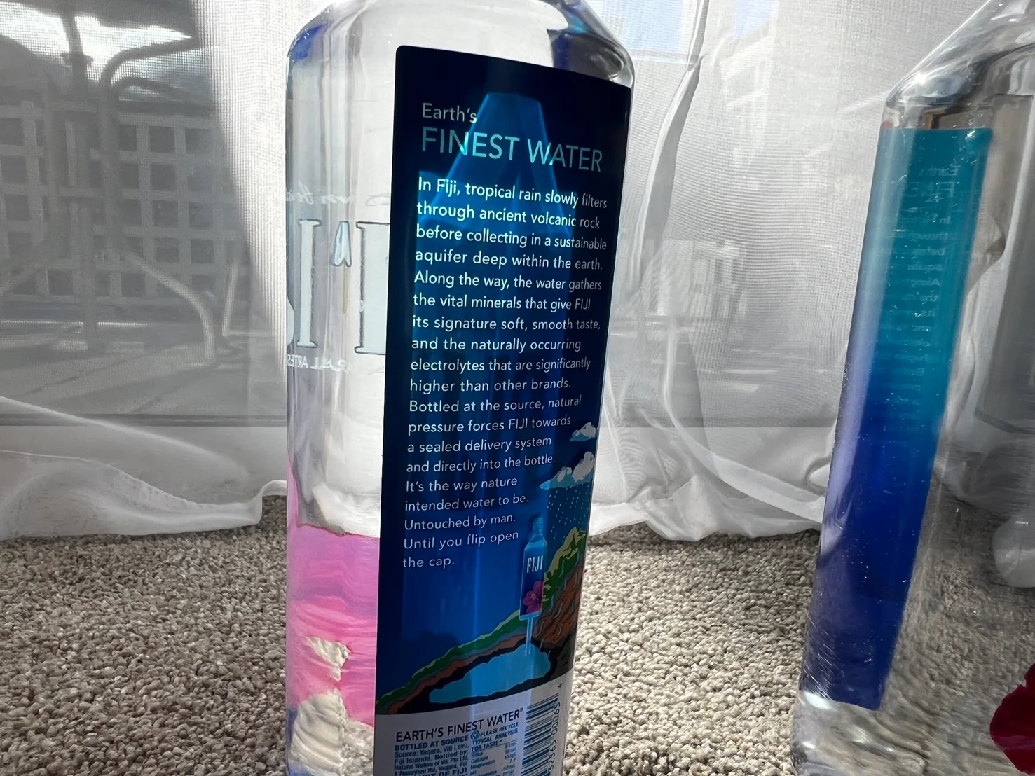 fiji_water_bottle_back-webp.7044