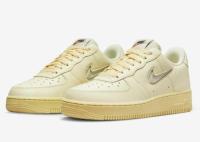 Nike Womens Air Force 07 LX Sneakers Shoes