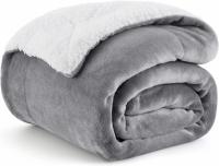 Bedsure Sherpa Fleece Throw Blanket Twin Size for Couch