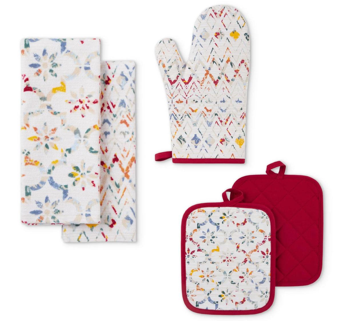 Mainstays Ogee Tile Kitchen Towel and Oven Mitt Set for $4.15