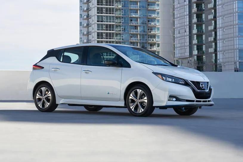 Lease a Nissan Leaf for $89 a Month